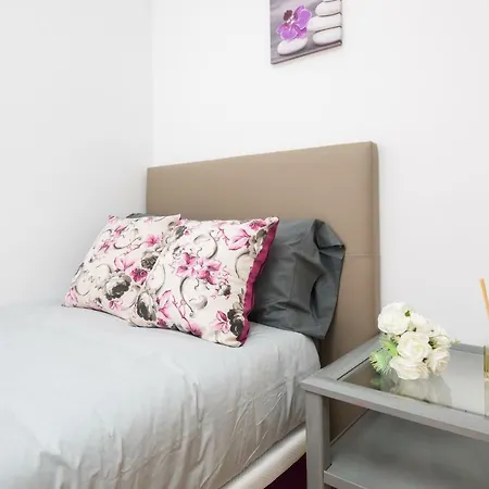 Apartment Center Confortable Large And Beauty. Malaga